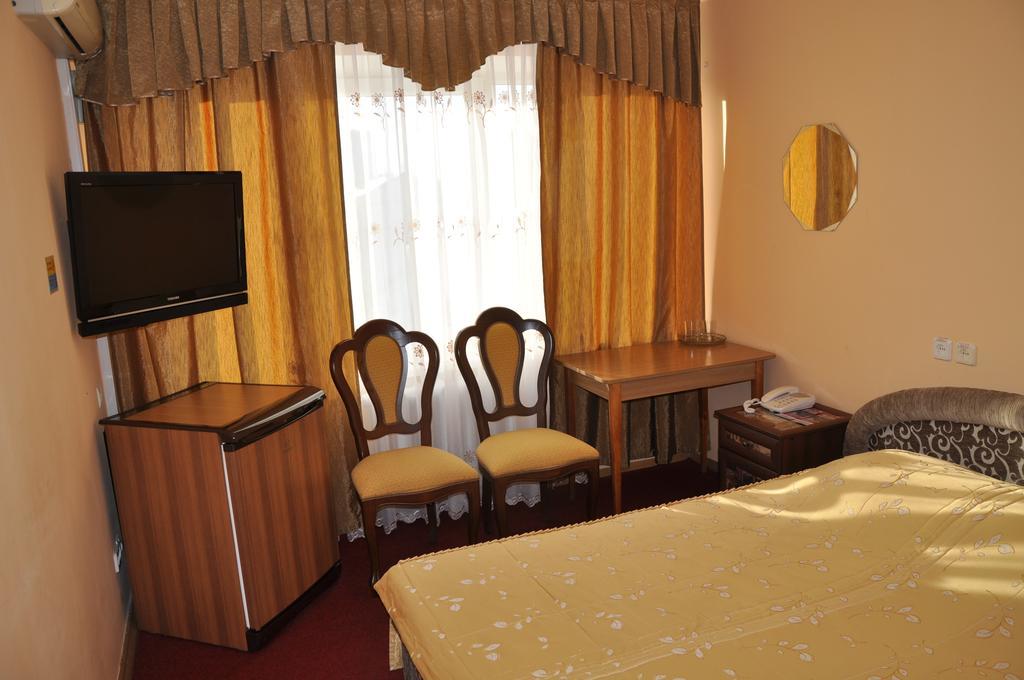 Hotel Cooperator Kiev Dış mekan fotoğraf